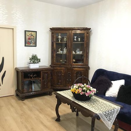 Newly Renovated House Lägenhet Tbilisi Exteriör bild